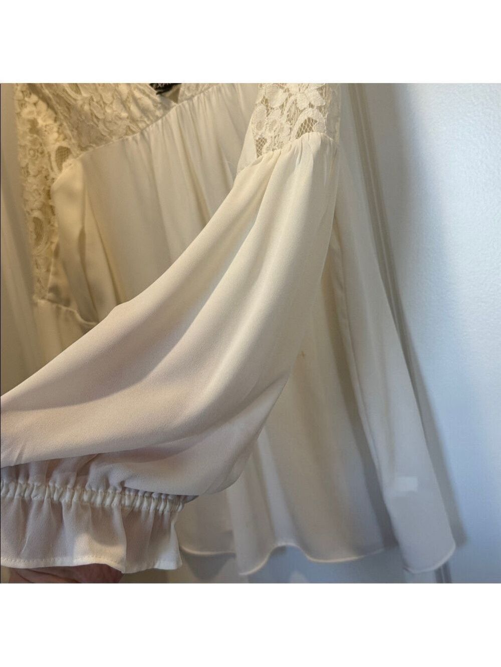 Express White Lace Detail Blouse - Picture 8 of 9